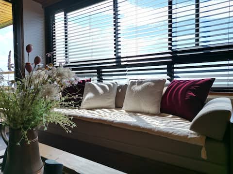 Top performing Airbnb: Apartment 206 in Chamrousse 1700 in Chamrousse