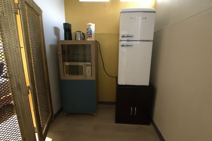A Suite In Egypt - Everett, WA