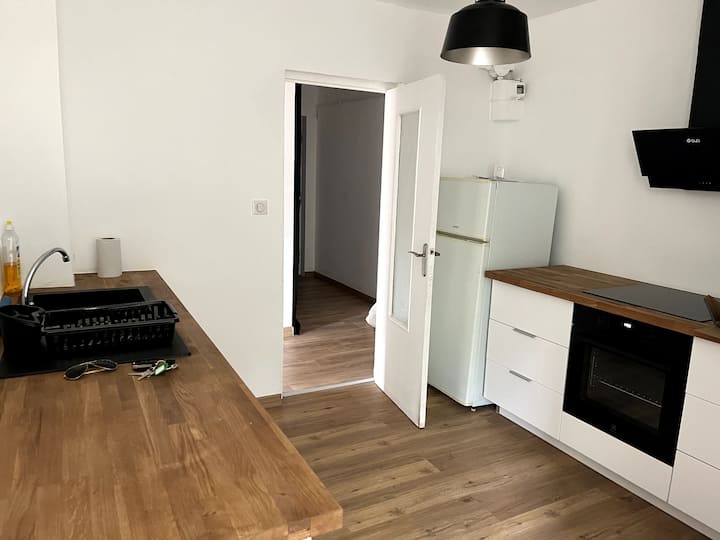 Appartement à Sartène Et Parking - Sartène