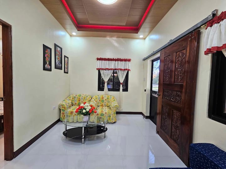 Efren's Homestay- Full Air Conditioned House - Ibaan