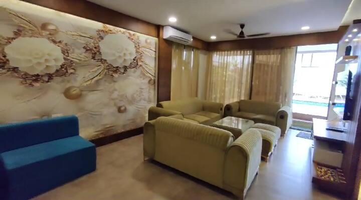 Living room image 5
