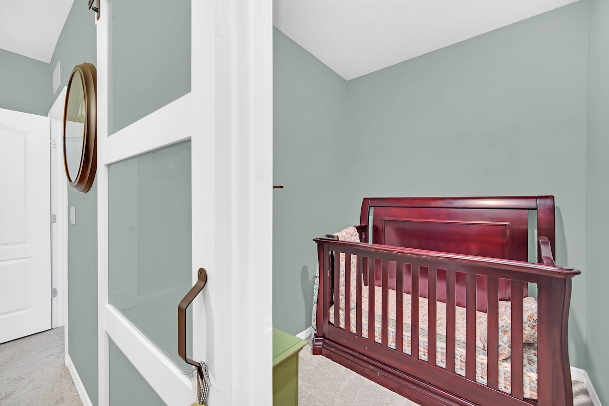 Full Size Crib - Includes Monitor & Changing Station