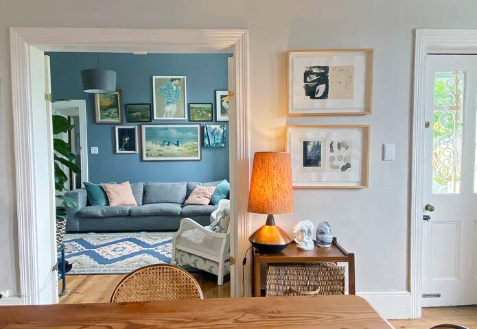 Creative Victorian family home gallery image 4