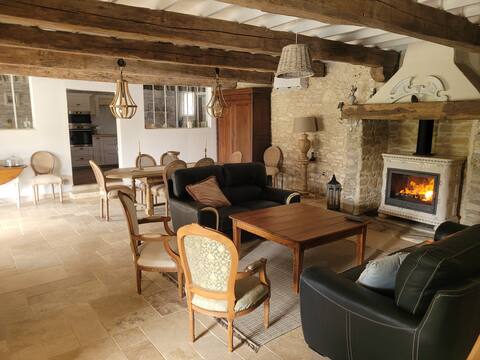 7-person cottage, private pool