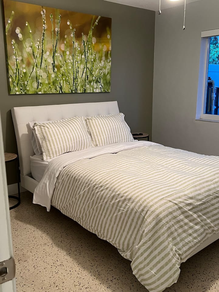 Spálňa so zelenou izbou 