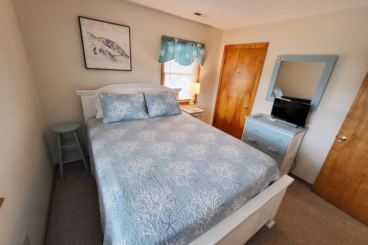 Spavaća soba #2-kraljevski krevet