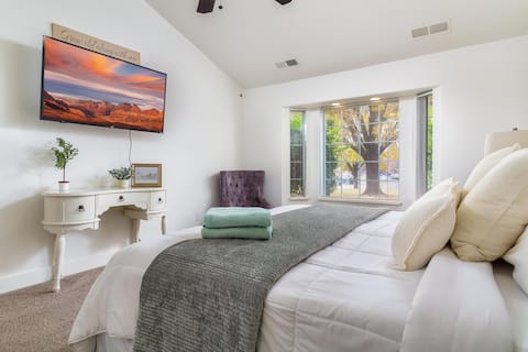 Zion Escape | Private SPA | Game room | Sleeps 20