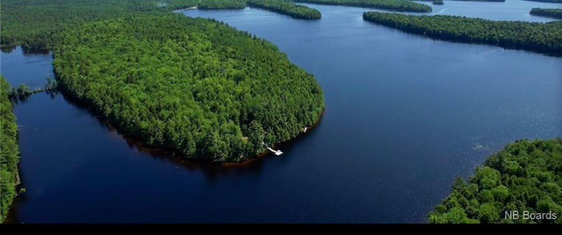 River Ridge Retreat be part of the fall colours. gallery image 5