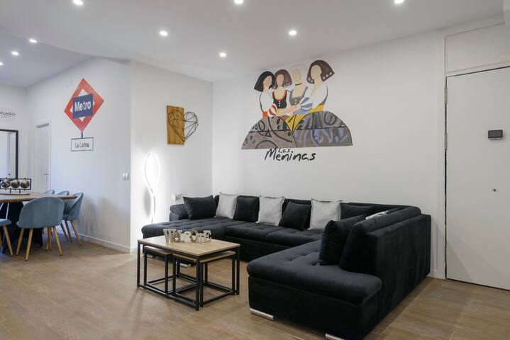 Palacio Real DownTown. 5BR 3BTH. NEW gallery image 2