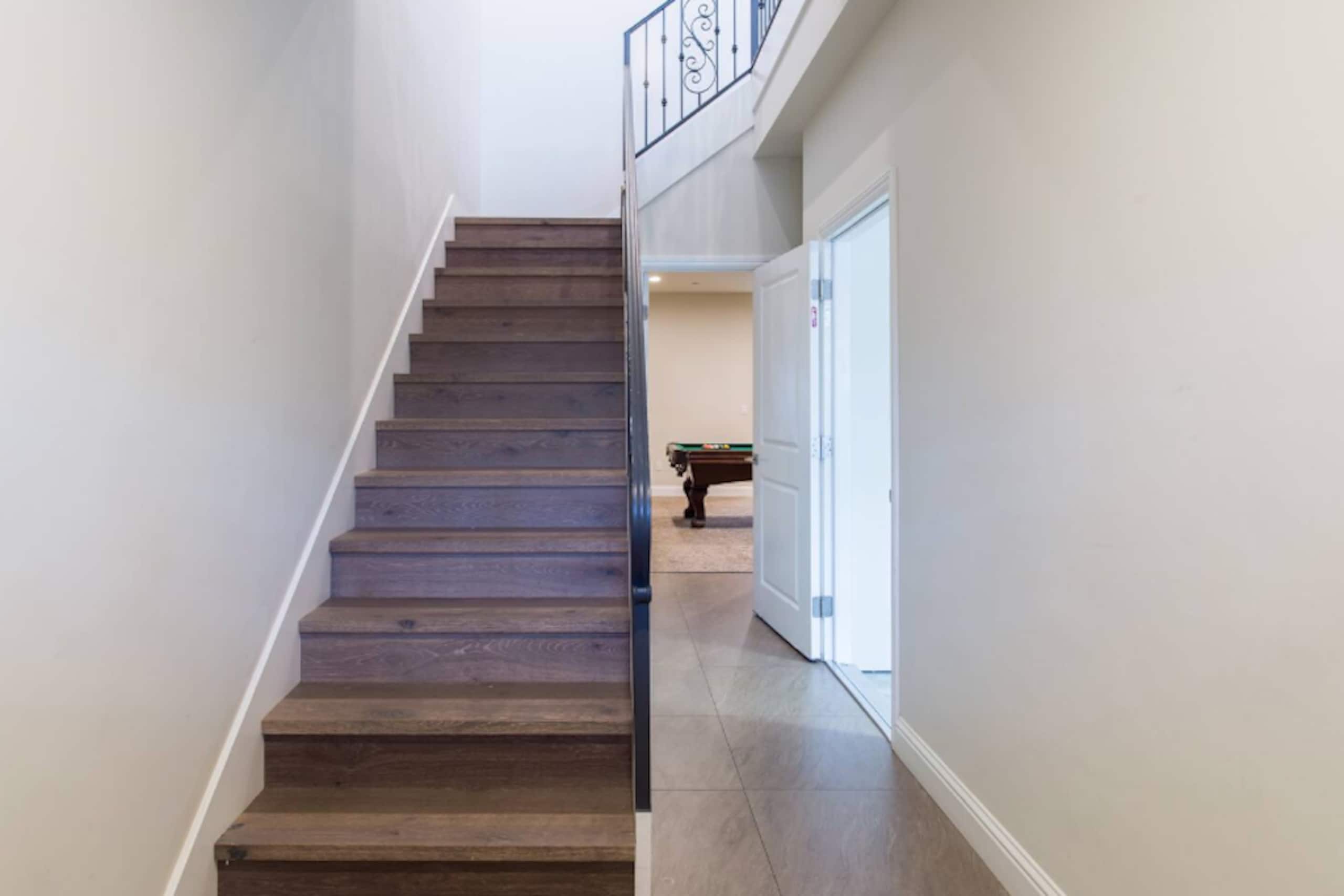Home in Daly City · ★4.71 · 5 bedrooms · 8 beds · 3 baths - Image 33