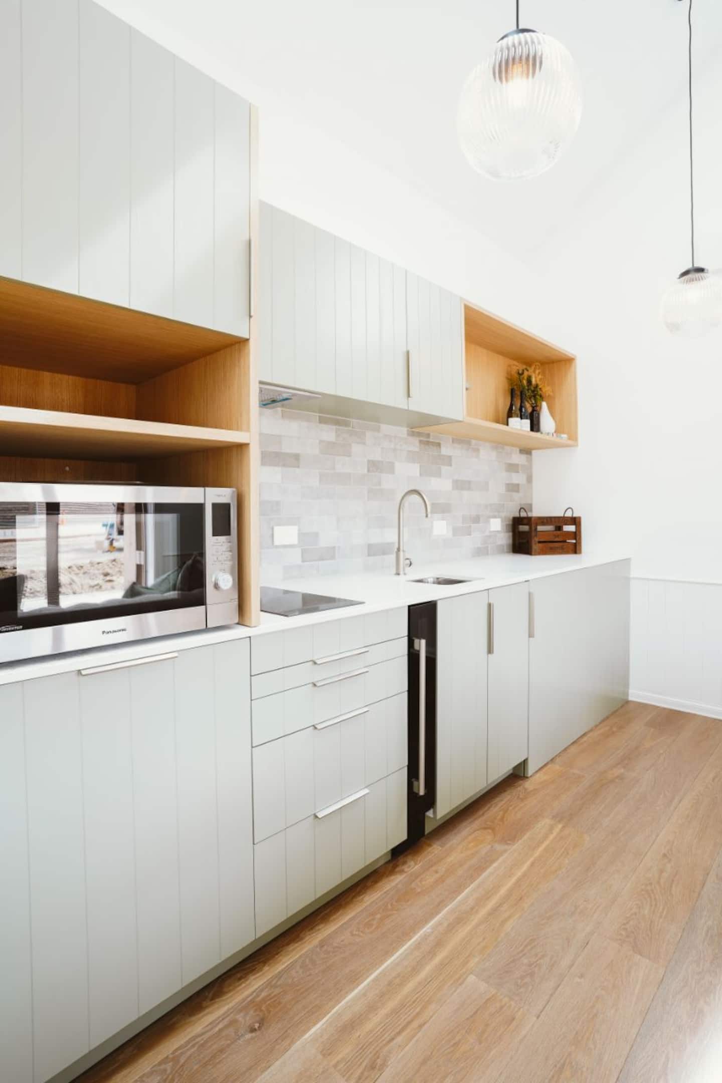 Winery Cottage Stay - Paris 5