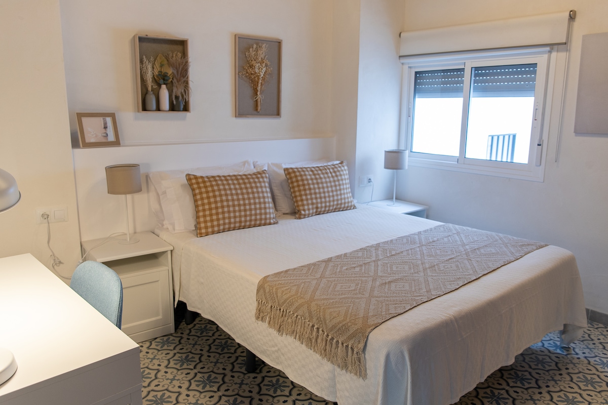 Successful Airbnb property: San Francisco 2 Location, space and design in San Bartolomé