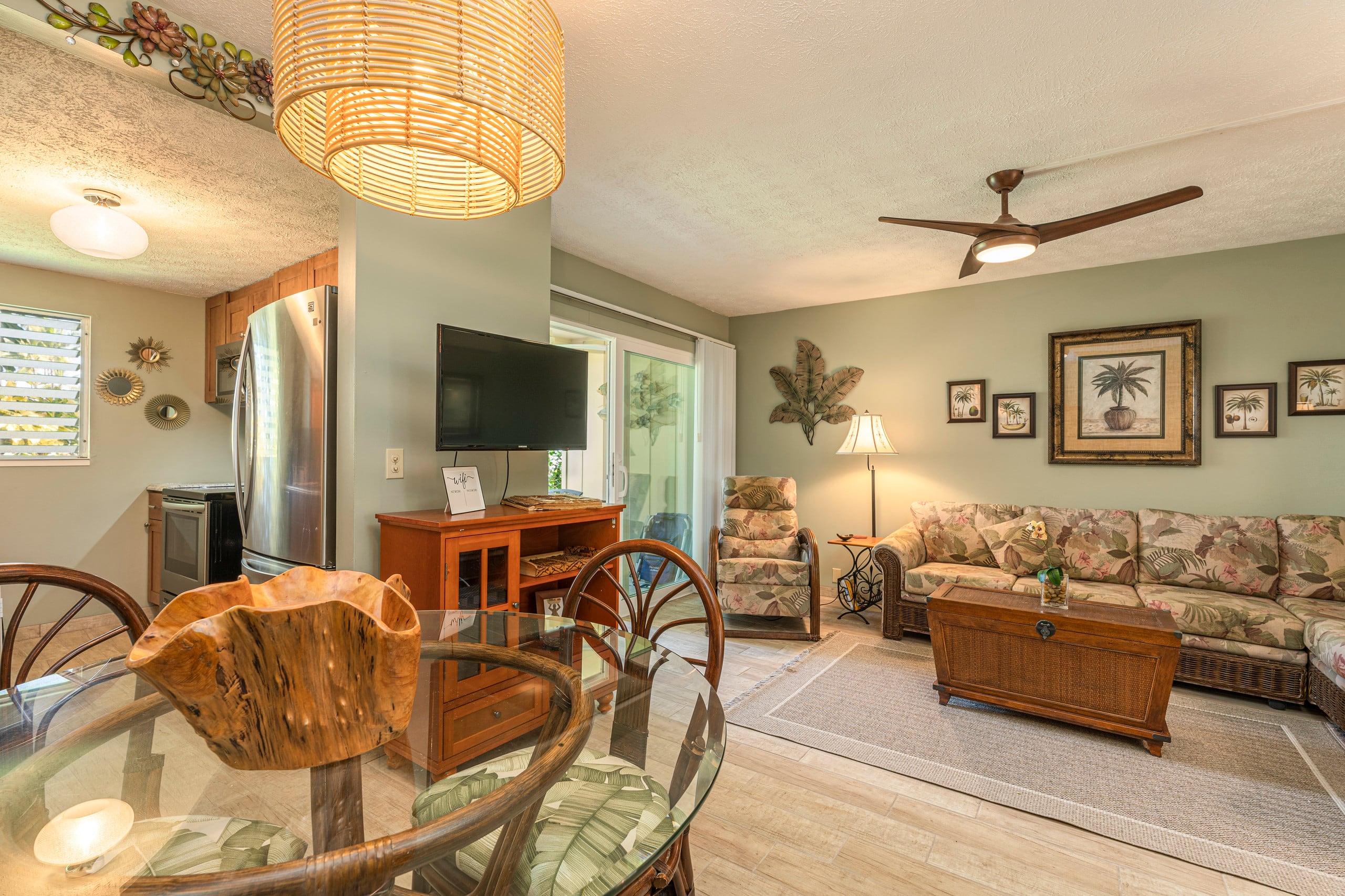 Townhouse in Kailua-Kona · ★4.94 · 2 bedrooms · 4 beds · 2 baths - Image 14