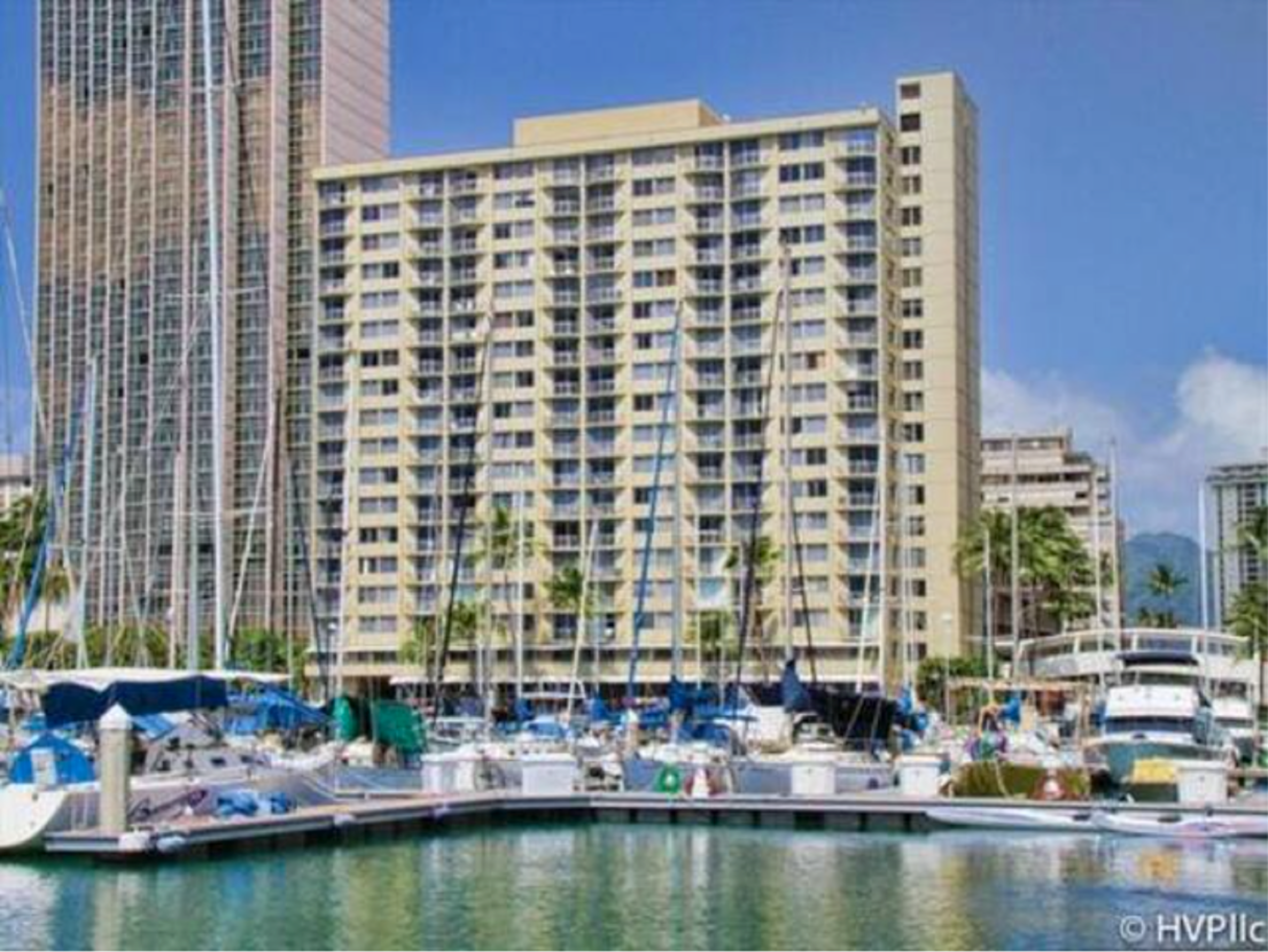 Waikiki Studio with Mountain View~Honolulu - Image 16