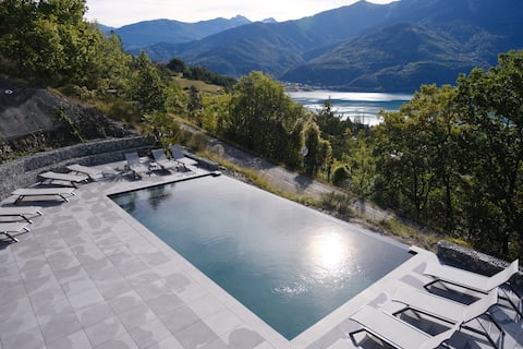 Les Restanques du Lac T3/106, facing the lake