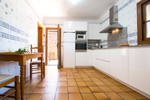 Successful Airbnb property: Villa Marseille in Felanich