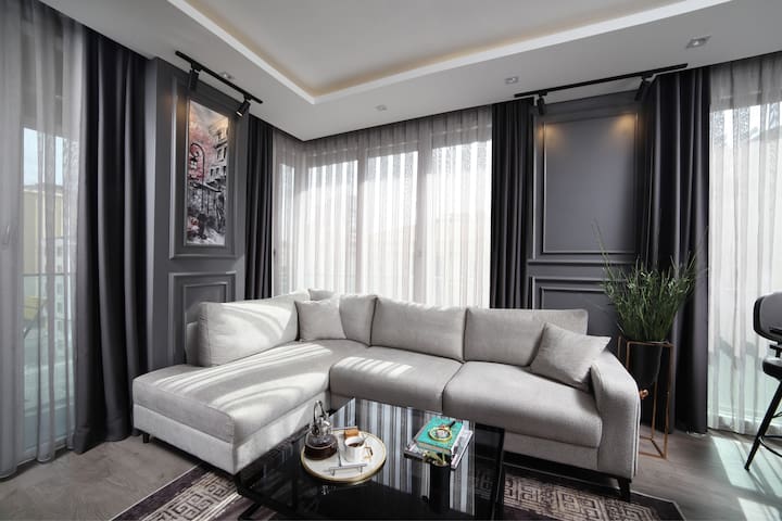The Place Suites Ataşehir managed Airbnb listing 3