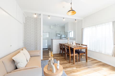 Full renovated park next to 1LDK detached house Ikebukuro 7 minutes Family-friendly 46 ㎡ Nishi Sugamo Station 5 minutes on foot 3 beds 6 people