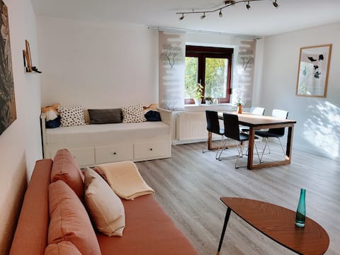 Popular Airbnb listing: Idyllic suburban apartment in Leipzig