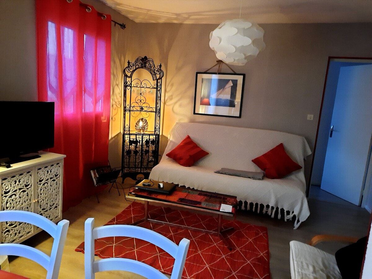 Leistungsstarkes Airbnb: Charming 2-room apartment, 3* vacation cures in Amélie Les Bains Palalda