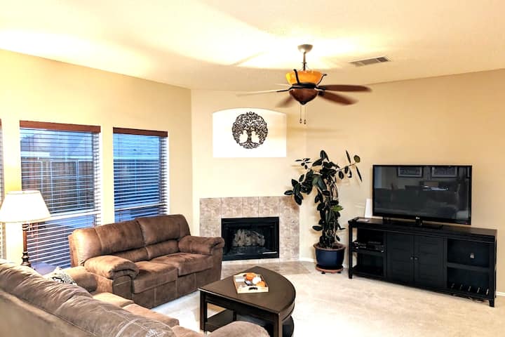 Spacious Home Near Lake Hubbard In Rockwall - Rockwall, TX