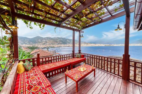 The Sukabaği House