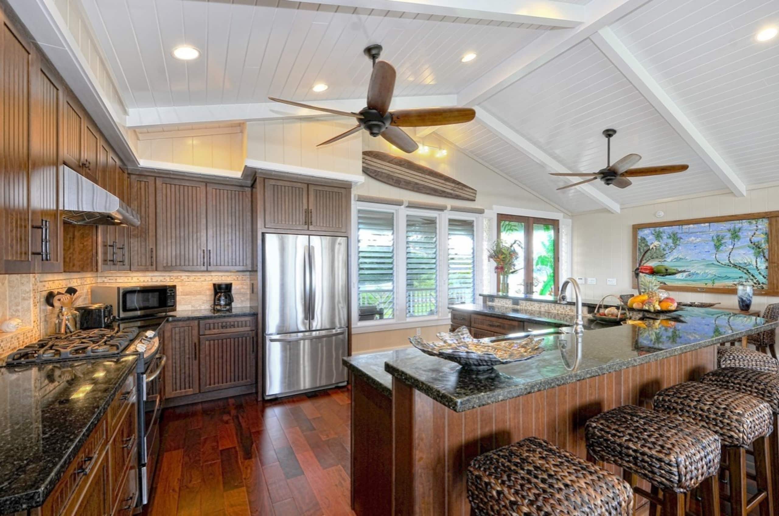 Home in Anahola · ★4.91 · 4 bedrooms · 6 beds · 4 baths - Photo 5