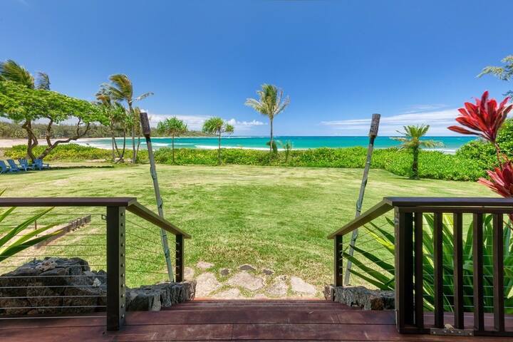 Luxe Beachfront Anahola with A/C gallery image 2