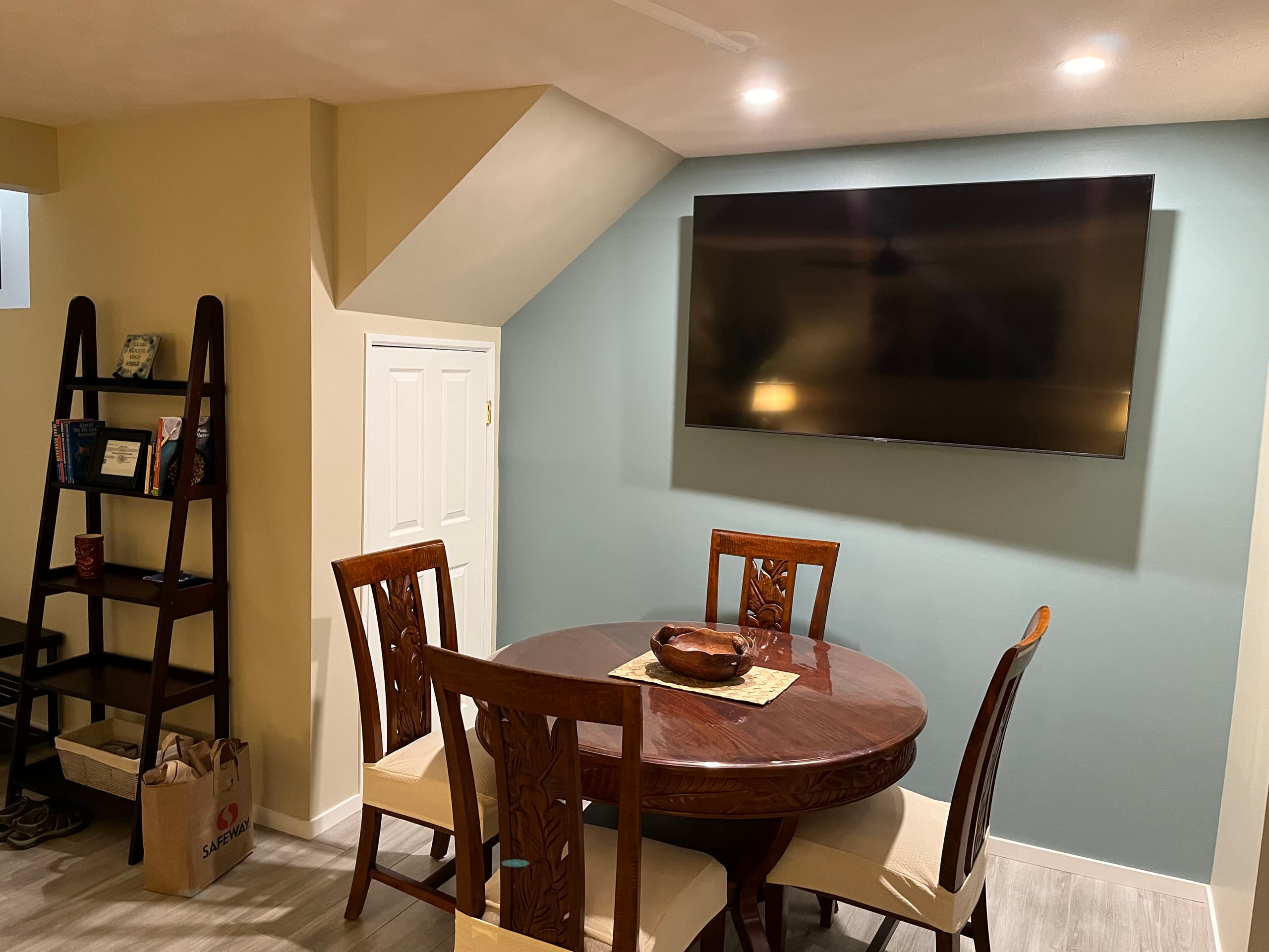 Townhouse in Kailua-Kona · ★4.62 · 2 bedrooms · 2 beds · 2 private baths - Image 16