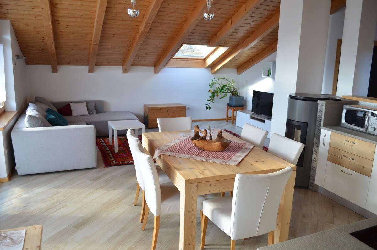 Top Airbnb: Casa Egger Apartment en Ville Di Fiemme