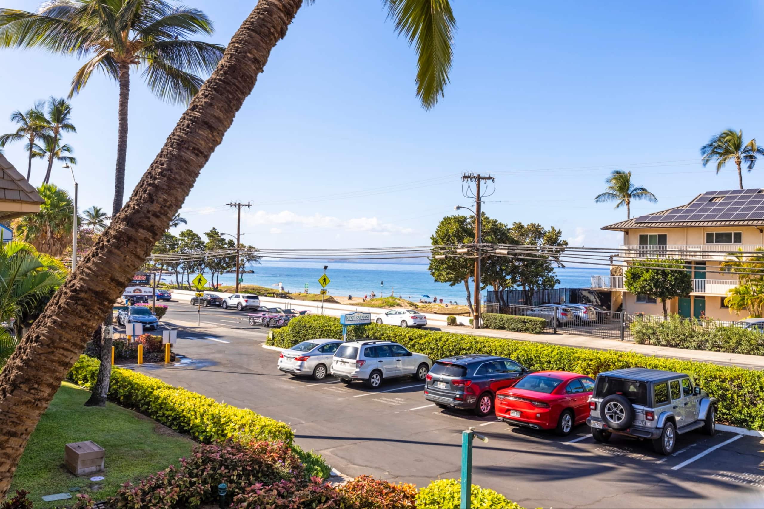 Condo in Kihei · ★4.94 · 1 bedroom · 2 beds · 1 private bath - Image 11