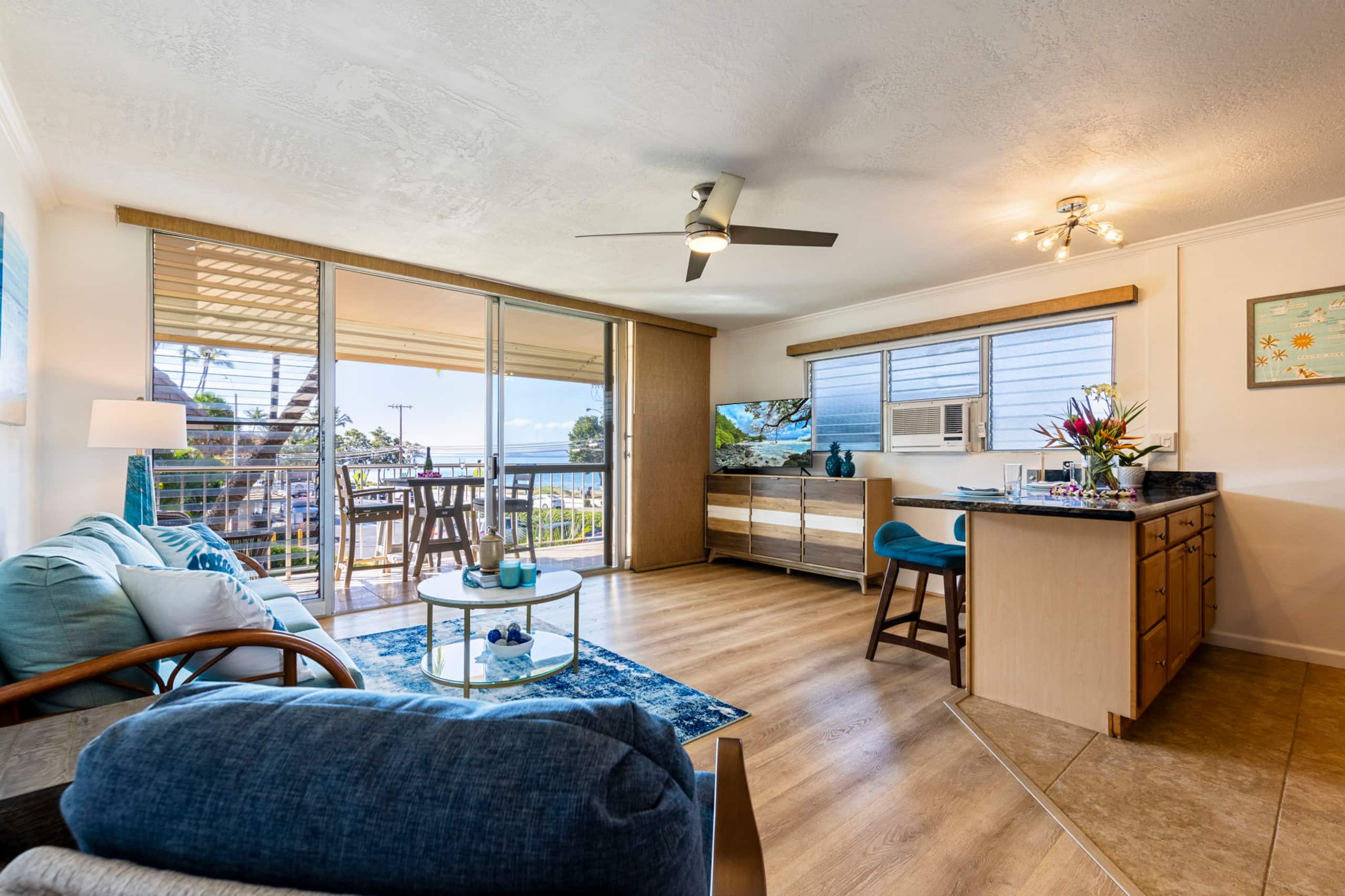 Condo in Kihei · ★4.94 · 1 bedroom · 2 beds · 1 private bath - Image 3