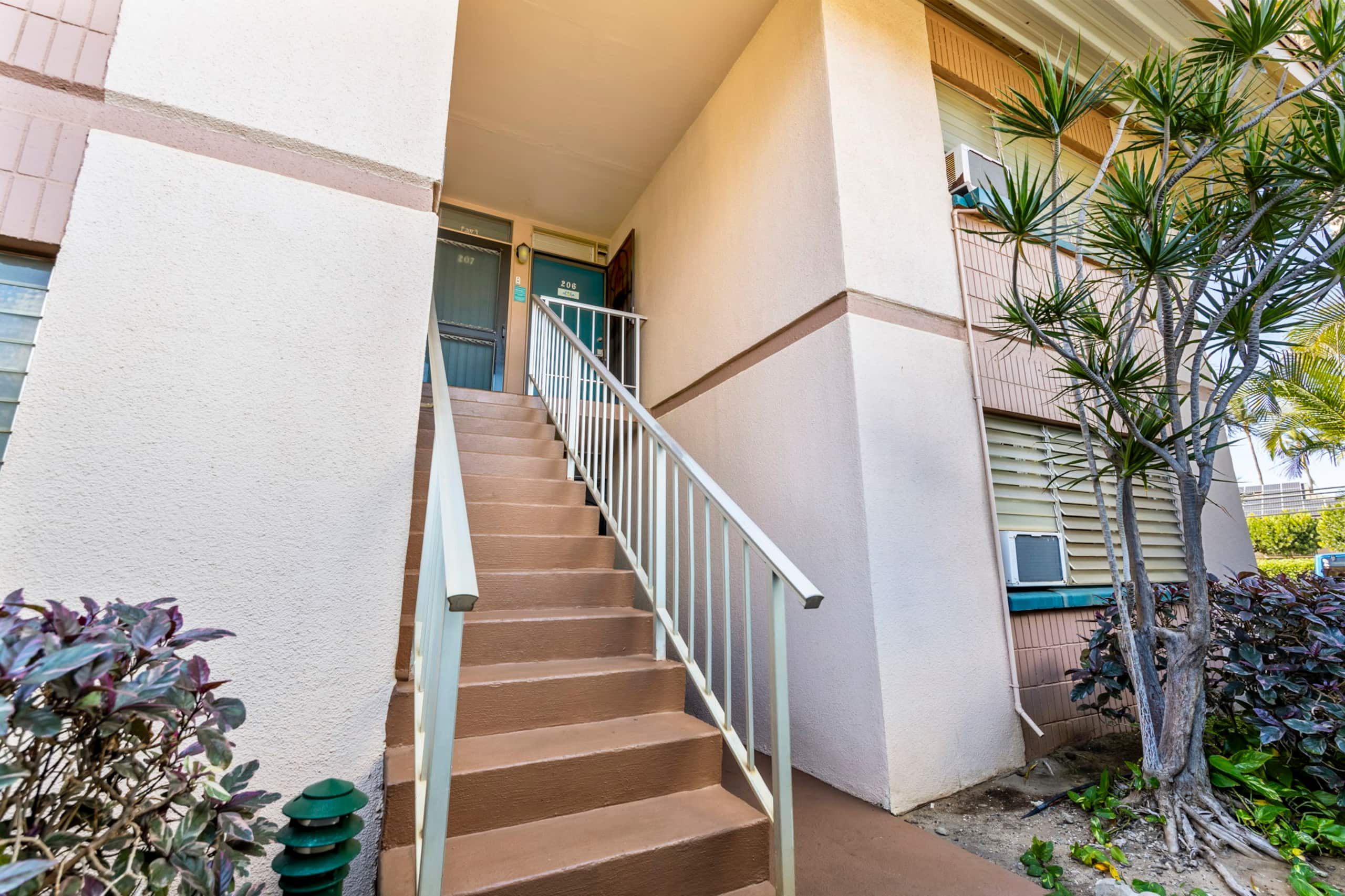 Condo in Kihei · ★4.94 · 1 bedroom · 2 beds · 1 private bath - Image 22