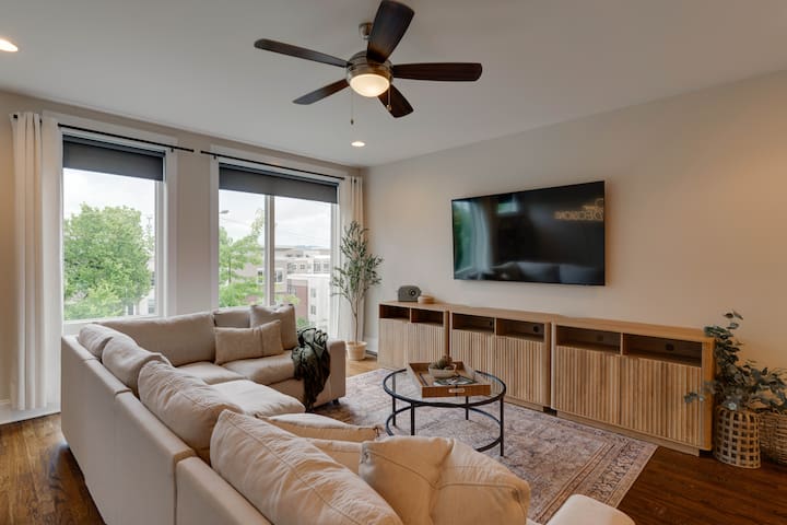 Harley's home inc managed Airbnb listing 1