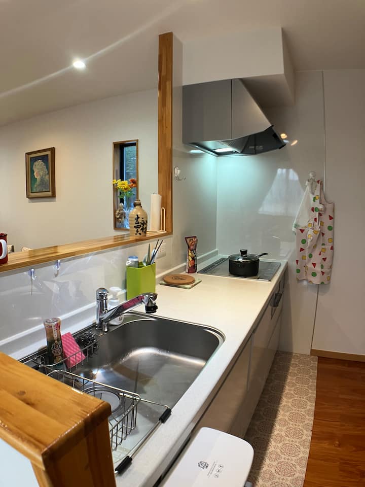 Tomi house · 5-minute walk to a peach shop and supermarket, enjoy