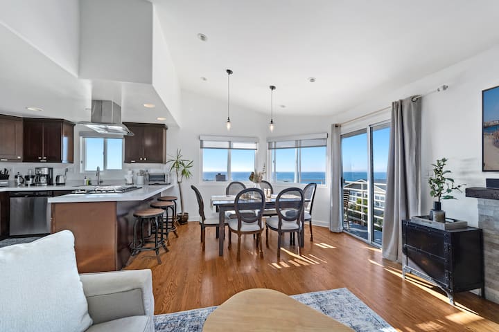 Top Floor Ocean Views & 2 Car Garage Steps to Sand