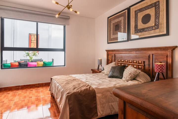 Condesa Exclusiva: 4 Recámaras, Equipada y Terraza gallery image 2