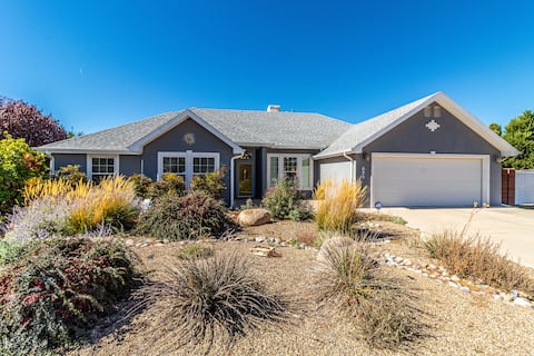 Northern New Mexico Home Perfectly Located!