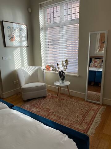 2 New Kings:Harbour views in the Heart of Kalk Bay gallery image 5