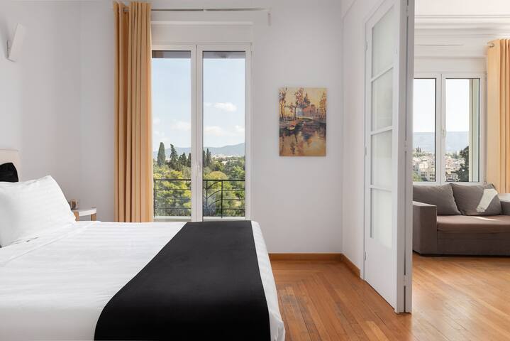 Acropolis Prime Residence gallery image 4