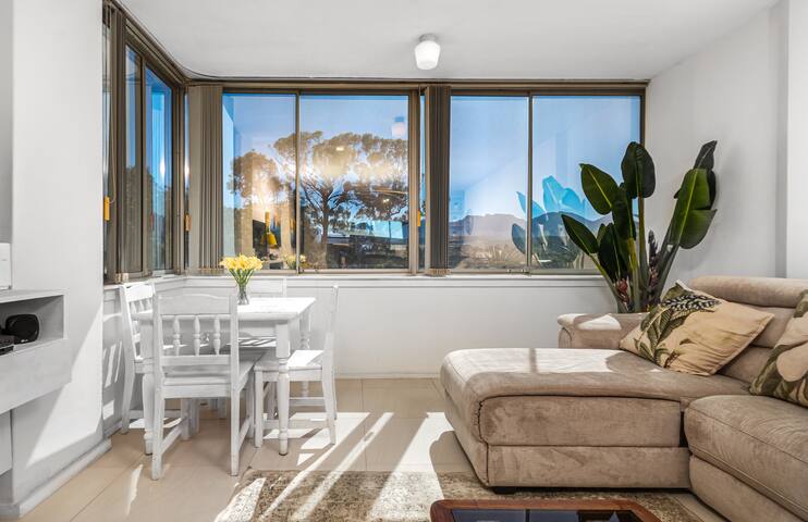 Elegance on Beach gallery image 4