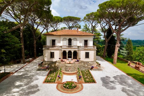 Luxury villa for Family holidays