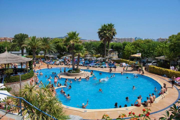 La Masia | Villatent Outback | 5 pers.