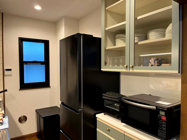 渋谷区　2階建て１棟貸し切り　新宿　歌舞伎町　観光徒歩圏内　3バスルーム　2トイレ無料駐車場付き gallery image 5