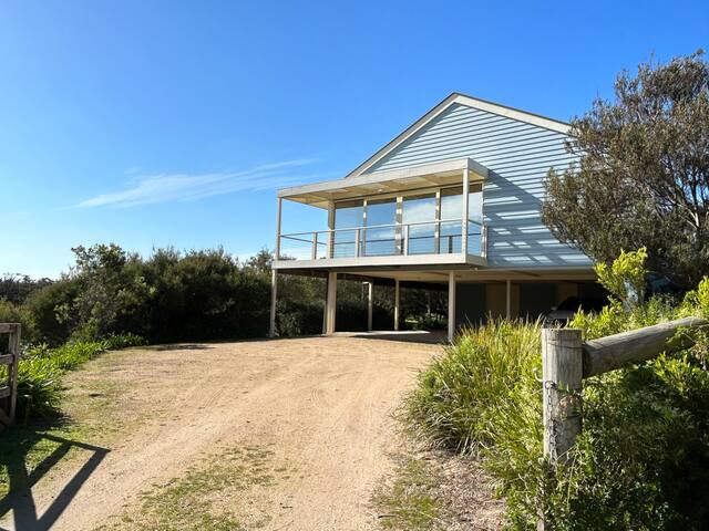 Bass Super Size 5 Bed Holiday Home Tennis & Views!