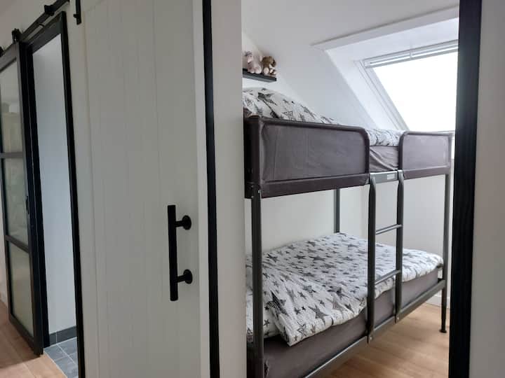 Schlafzimmer 2