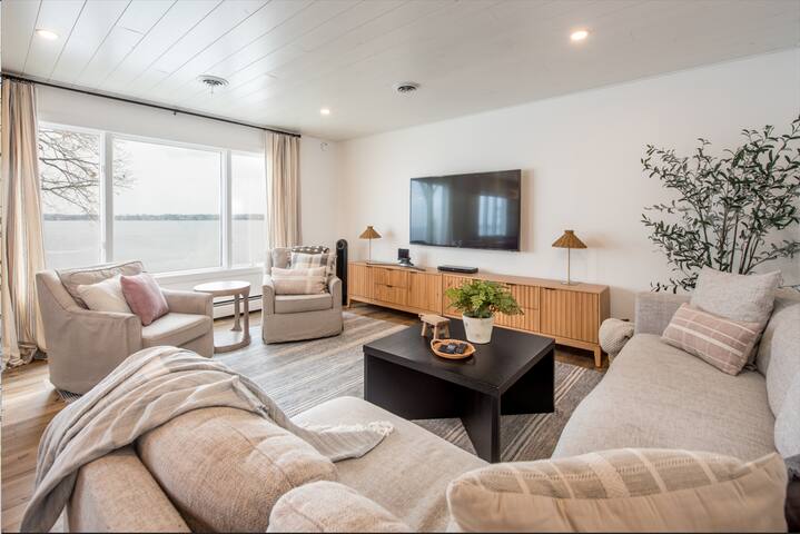 True North Management Inc. managed Airbnb listing 1