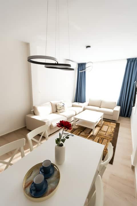 Luxavi Home-Beautiful apartment in the city center