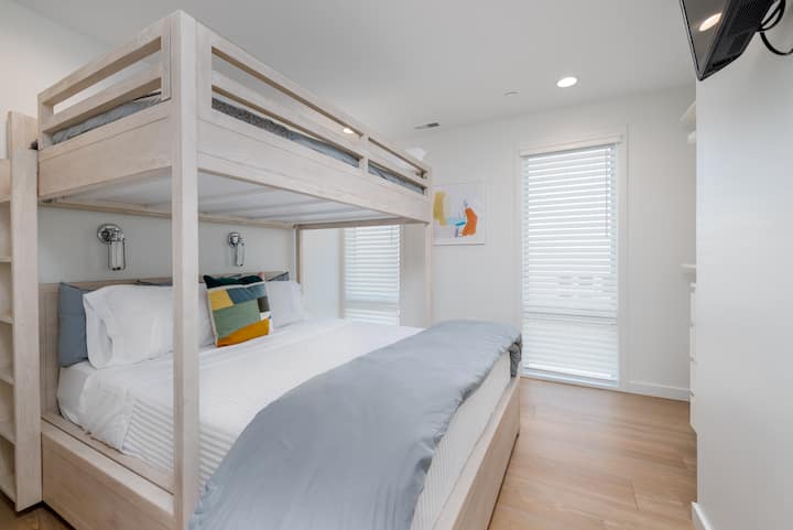 Bedroom 3: Twin bed over Full bed + Smart TV + Custom built-in clothing storage + Luxury Linens