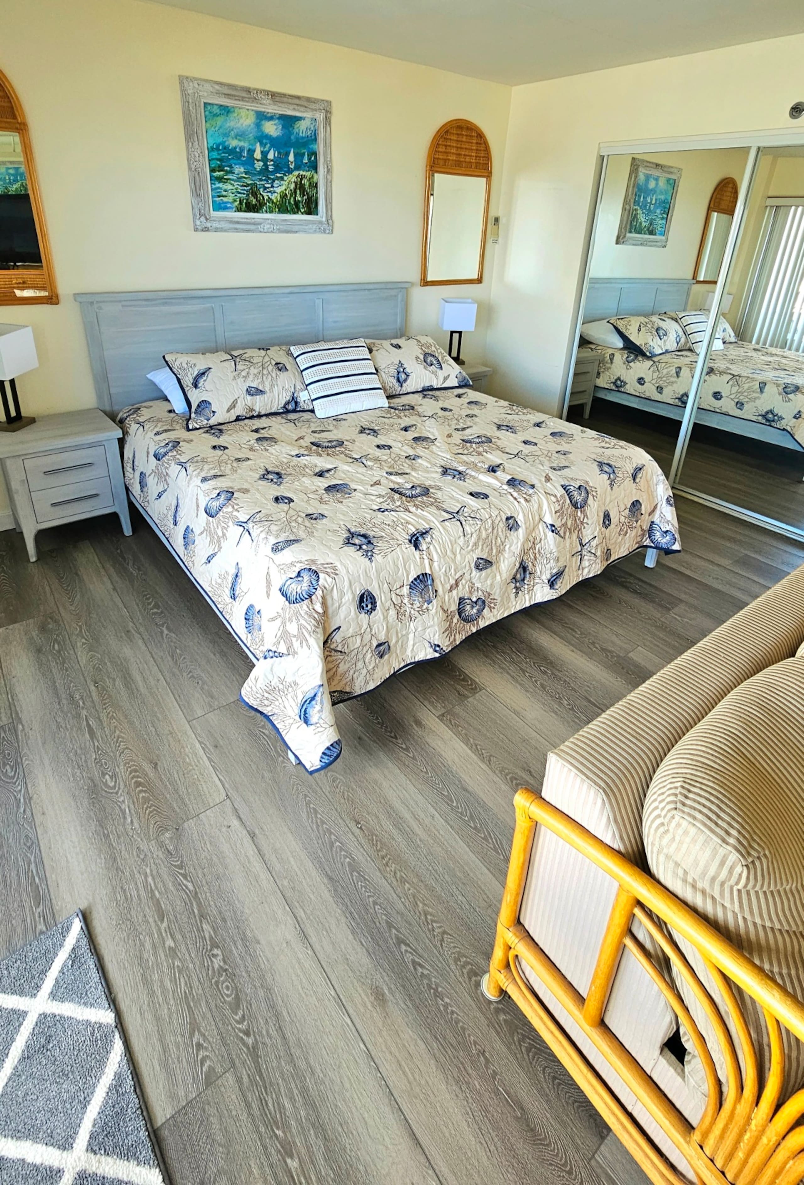 Condo in Honolulu · ★4.96 · 1 bedroom · 1 bed · 1 private bath - Image 22